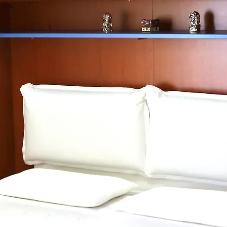 Gialla Guest house *