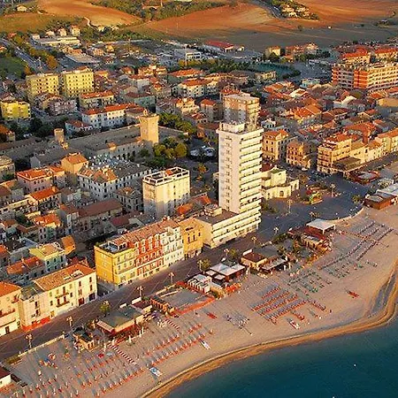 Gasthuis Gialla Porto Recanati